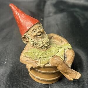 Vintage Tom Clark "Buzzy" Gnome Figurine 1983 Edition #62 Wood Spirit Resin